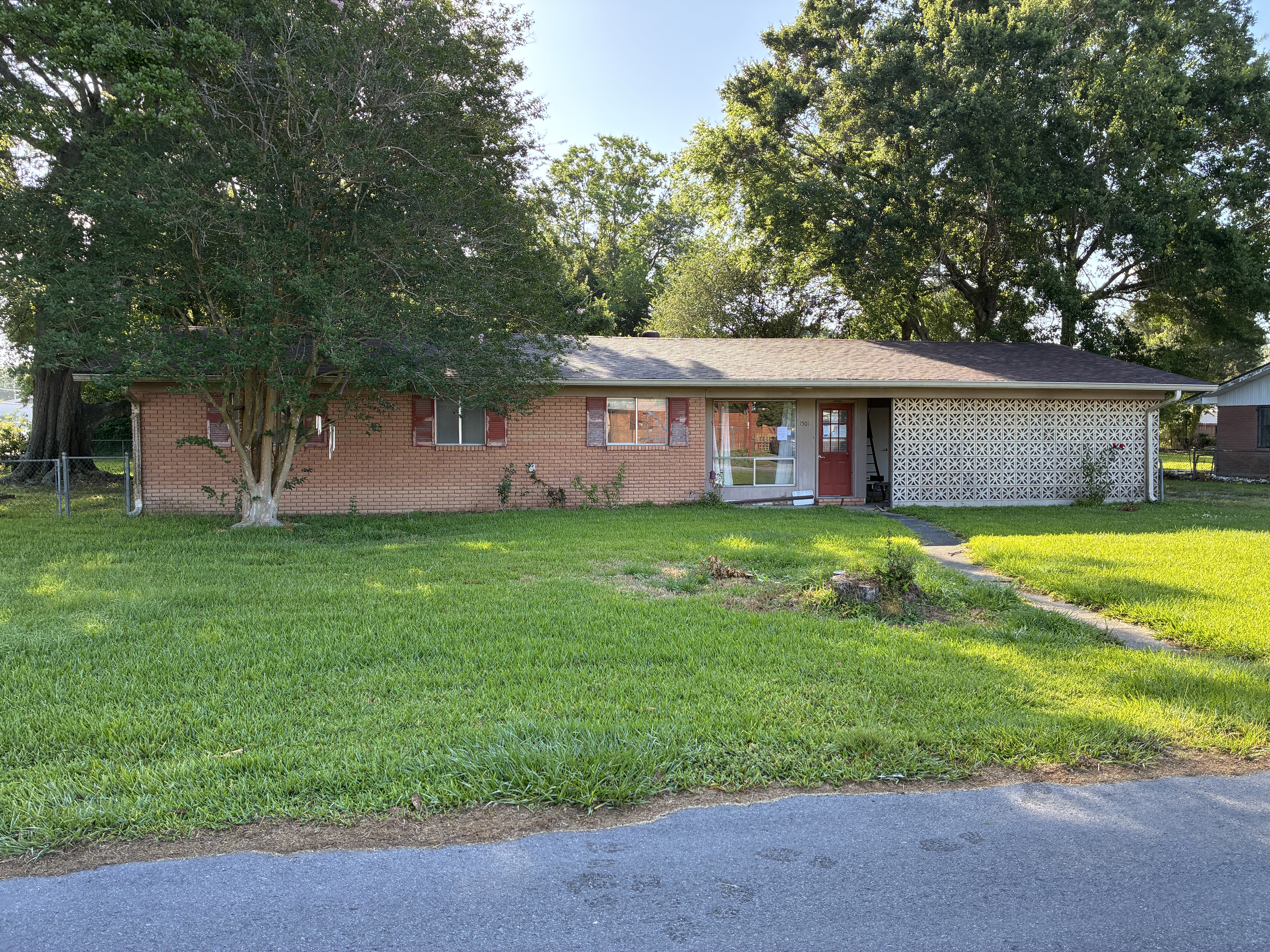 Property at 1501 SYLVESTER STREET, ABBEVILLE, LA, 70510, case 116952